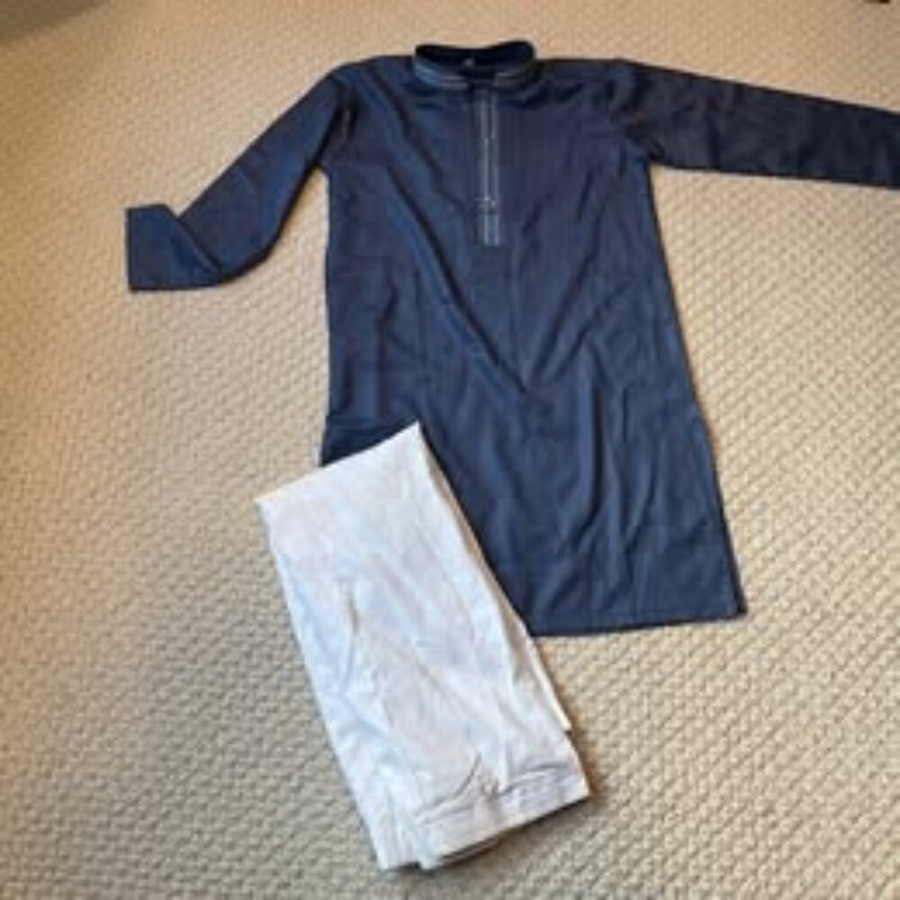 Gently used super soft Boys blue Kameez and shalwar set for 5 years old